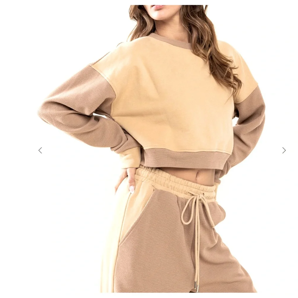 01 Comfy Waffle Contrast Sweatshirts and Pants Set - Picture 4 of 4